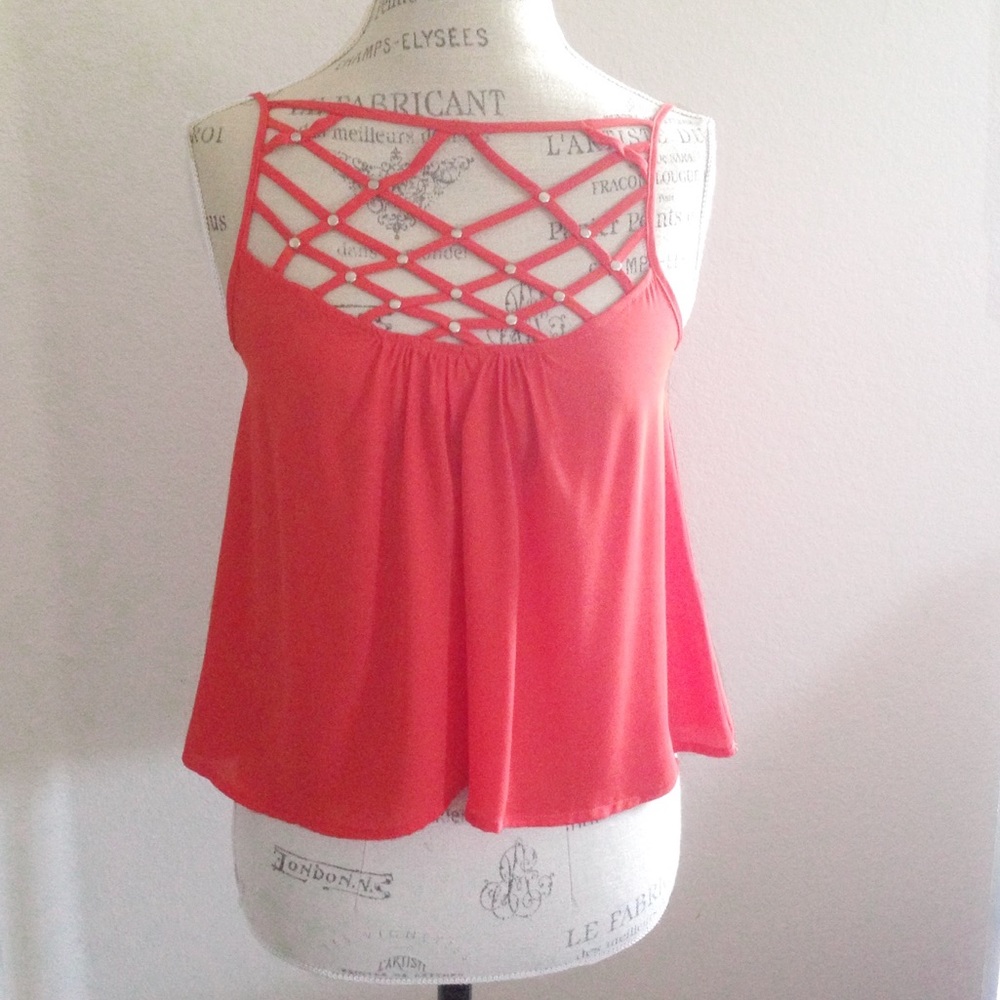 HP • NWOT "Aries" chiffon top